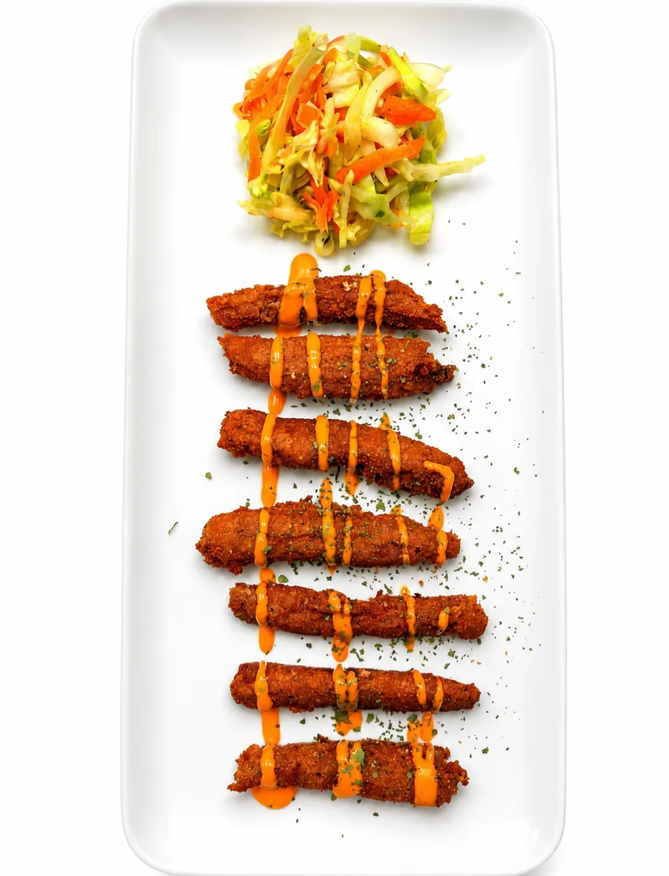 Akra de malanga con salsa y pikliz